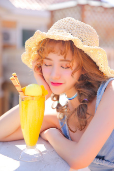 彼女は谁とでもセックスする